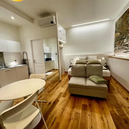 Aqua Riva Apartman Trieszt