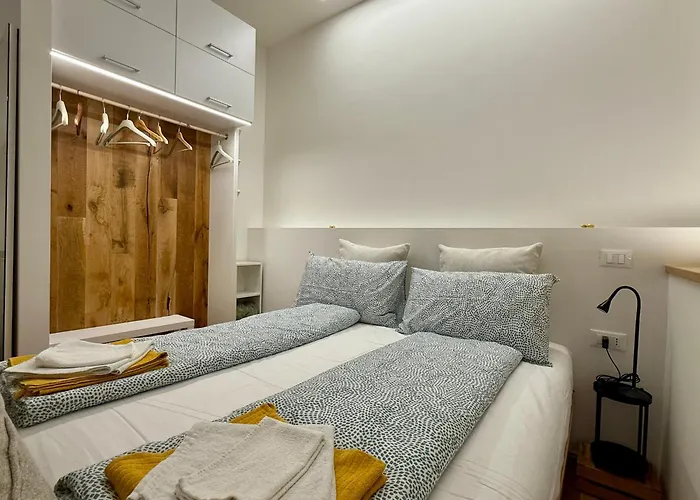 Aqua Riva Apartment *